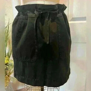 J.Crew Black Twill Skirt. Size 6